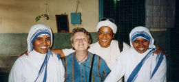 sister con dyna e bruna.jpg
